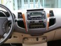 2009 TOYOTA FORTUNER 4x2 Gas AT for sale -3