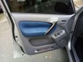Toyota rav4 2003 fresh good condition-6