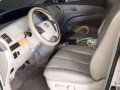 Very Well Maintained 2006 Toyota Previa Q For Sale-1