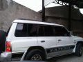 Mitsubishi Pajero white for sale -0