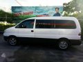 Hyundai Starex 2007 White Diesel For Sale -2