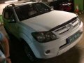 Toyota Fortuner G 2.7 2007 AT White For Sale -4
