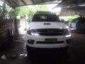 Toyota Fortuner V 2006 white for sale -2