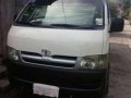 Toyota Hiace 2006 MT White For Sale -7