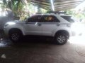 Toyota Fortuner V 2006 white for sale -3