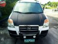 Hyundai Starex 2007 White Diesel For Sale -0