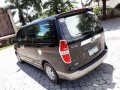 Acquired2012 hyundai grand starex vgt gold series-7
