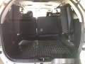Well-maintained Toyota Fortuner V 2015 for sale-7