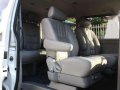 2010 toyota hiace super grandia DIESEL AT financing ok-4