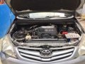 toyota innova 2009 G-8