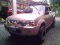 Nissan Frontier 4x4-4