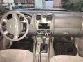 Isuzu Alterra 2005 4x2 3.0 AT White For Sale -3