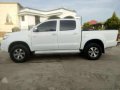 2010 Toyota Hilux G Manual White For Sale -5