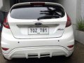 Ford Fiesta 2012 Hatchback MT White For Sale -5