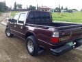 Isuzu Fuego-5