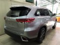 Good as new Toyota Highlander 2017 for sale-3