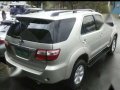 All Original Toyota Fortuner G 2.5 2010 For Sale-3
