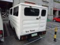 Isuzu ELF 2009-4