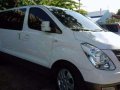 Clean And Well Maintained 2014 Hyundai Starex AT For Sale-0