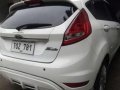 Ford Fiesta 2012 Hatchback MT White For Sale -4