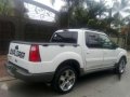 Ford Explorer Sport Trac 4x4 AT White For Sale -4