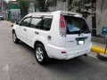 Nissan Xtrail 200x 2005 AT White For Sale -5