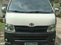 2013 Toyota Hiace Commuter for sale -2