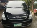 Hyundai Starex VGT Gold 2010 AT Black For Sale -0
