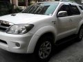 Like Brand New Toyota Fortuner V 4x4 2007 AT For Sale-5