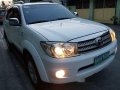 Toyota Fortuner 2011 White for sale-0