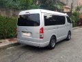 Toyota Hiace 2016 Silver for sale-3