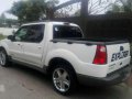Ford Explorer Sport Trac 4x4 AT White For Sale -3