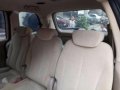 Kia Carnival 2.9 2009 CRDi AT Red For Sale -10