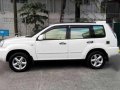 Nissan Xtrail 200x 2005 AT White For Sale -2
