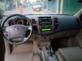 Toyota Fortuner 2011 White for sale-7