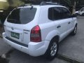 Hyundai Tucson Crdi Diesel AT 2009 White For Sale -3