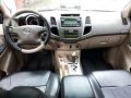 2005 Toyota Fortuner V 4x4 AT Silver For Sale -3