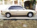 Mitsubishi Lancer Glxi 1995 AT Golden For Sale -2