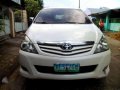 2011 Toyota Innova G Gas AT White For Sale -0