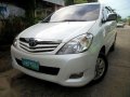 2011 Toyota Innova G Gas AT White For Sale -1
