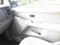 Chevrolet Tahoe 2004 Gasoline Automatic Beige for sale -7