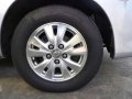 Toyota Innova 2011 G AT Silver For Sale -5