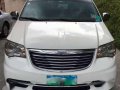 2013 Chrysler Town and Country White For Sale -0