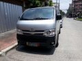 Toyota Hiace Commuter 2014 MT Silver For Sale -1