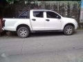 2014 Isuzu D-max 4x2 MT White For Sale -2