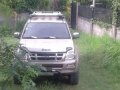 Isuzu D-max 4x4 2006 MT Beige Pickup For Sale -3