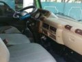 Isuzu Elf Truck Closed Van-5