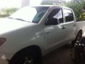 Toyota Hilux 2006 model 4X2 G standard-1