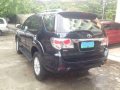 2013 Toyota Fortuner 4x2 AT Black For Sale -1