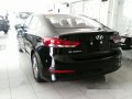 Hyundai Elantra 2017 for sale -6